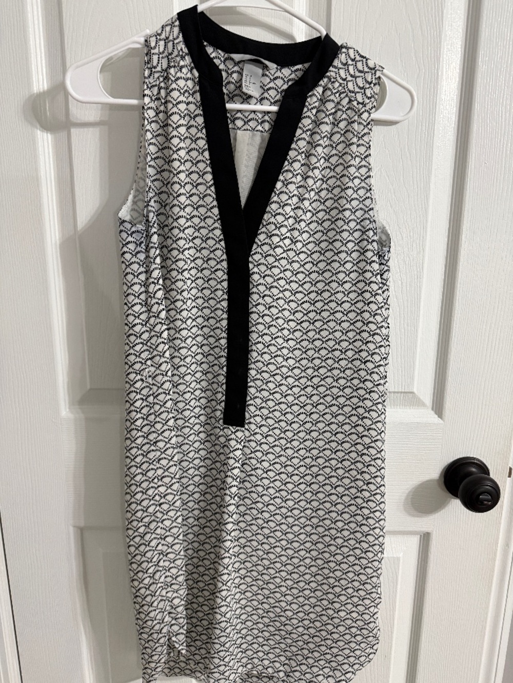 H &M black and white dress